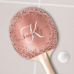 Raquete De Ping Pong Nome do Monograma do Glitter Metálico Brutado Dour<br><div class="desc">Personalize facilmente este design de pingpong chic-tendy com brilho bonito rosa dourado brilhante em um fundo metálico escovado de rosa dourado.</div>