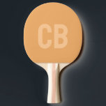 Raquete De Ping Pong Pino do Pino do Pino Laranja Suave de Cor de Tendê<br><div class="desc">Apresentando a cor de primavera clássico: Laranja macio. Este pântano de ping moderno e minimalista, com um simples monograma personalizável de duas letras em letra bege claro, traz elegância ao seu jogo. Seu design simples e limpo em uma cor sólida oferece um apelo de eterno, perfeito para mostrar seu estilo....</div>