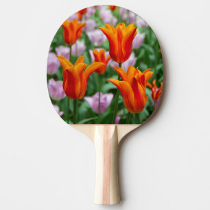 Raquete De Ping Pong Tulipas laranja-claras no parque