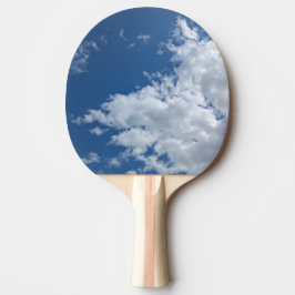 Raquete De Ping Pong Um triângulo de nuvens