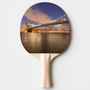 Raquete De Tênis De Mesa Ponte de Brooklyn e Manhattan na noite