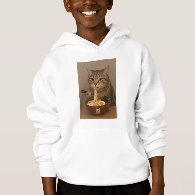 Realistic Funny Cat Eating Ramen | Graphic Tee (Frente)