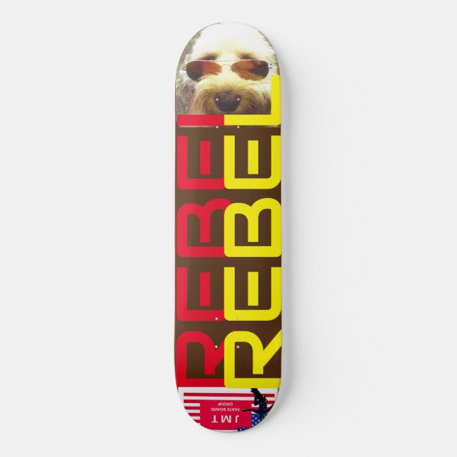 REBEL 8, 1/4", skateboard Deck (Frente)