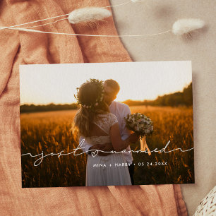 Recém-casados Cartão de foto de casamento escrito