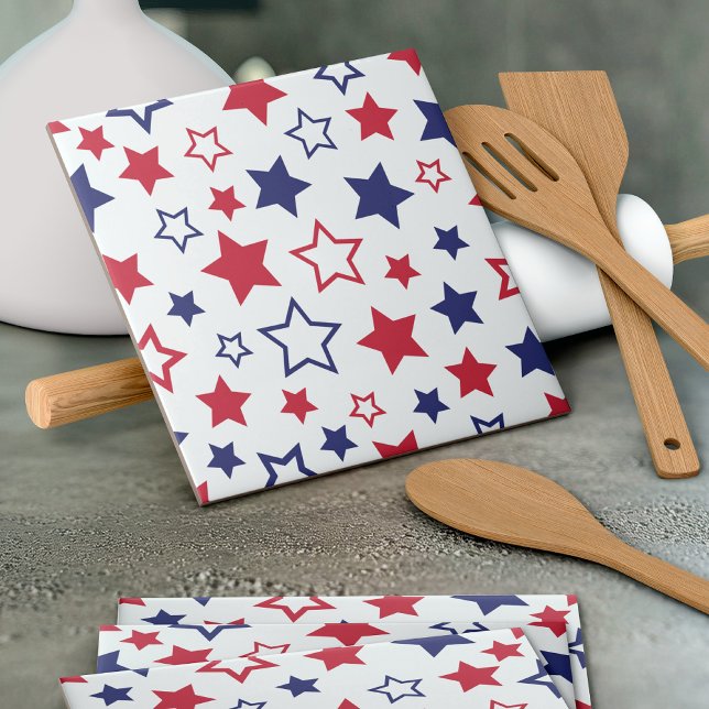 Red and Blue Stars, 4th of July, White Background (Criador carregado)