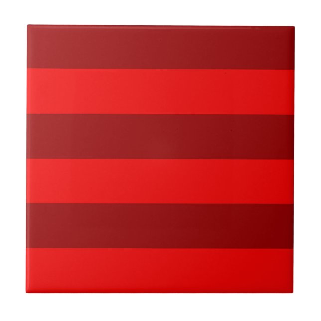 Red and Maroon Stripes Design (Frente)