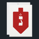 Red Hanukkah Dreidel w. Hebraico - Letra freira<br><div class="desc">Sonho vermelho com a freira de cartas hebraica para as celebrações do feriado judeu de Hanukkah. Tradicionalmente, durante as férias de Chanukah, crianças (e muitas vezes adultos) jogam um jogo de risco seguro com um sonho (ou sevivon no hebraico moderno). Nas quatro paredes há as letras hebraicas Nun, Gimmel, Ei,...</div>