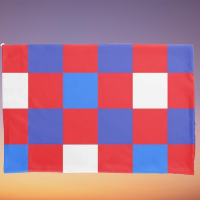 Red, White & Snooze – Patriotic Pillowcase (Criador carregado)