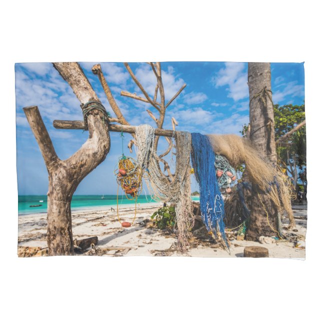 Redes de pesca que secam na praia (Frente)