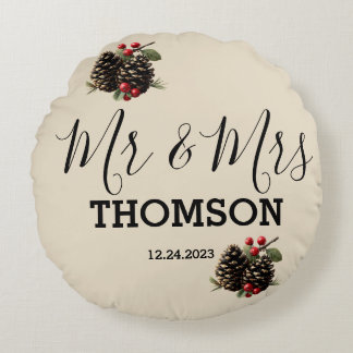 Redonda Almofada de Família de Pinhas e Frutas do Inverno