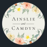 Redondo Adesivo Personalizado Jardin De Fleurs<br><div class="desc">Flores de jardim em aquarela inspiradas no vintage e folhagens,  adesivo personalizado. Projetado para combinar com nossa Coleção Jardin De Fleurs.</div>