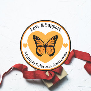 Redondo Borboleta em um adesivo de consciência MS Heart La