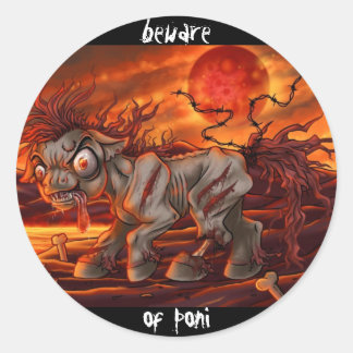 Redondo cuidado com o adesivo poni