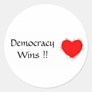 Redondo Democracia ganha adesivo