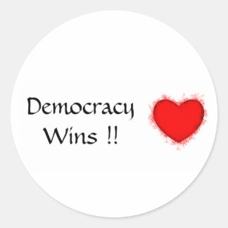 Redondo Democracia ganha adesivo