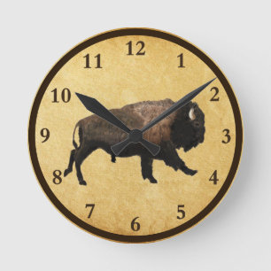 Redondo Galloping Bison No Antigo Relógio De Papel Redond
