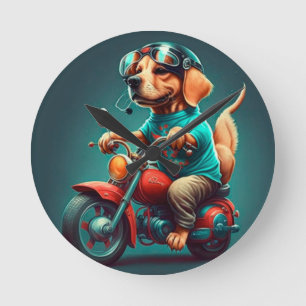 Redondo Legal motociclista, fofo guiando o relógio da pare