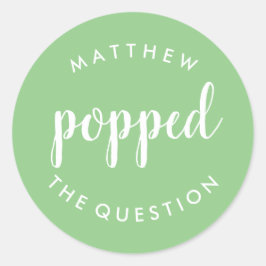 Redondo O adesivo de perguntas ficou verde