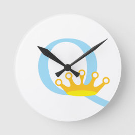 Redondo Relógio inicial da letra Q