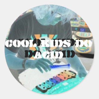 Redondo Slade e o GRANDE NADA!legal adesivo ácido