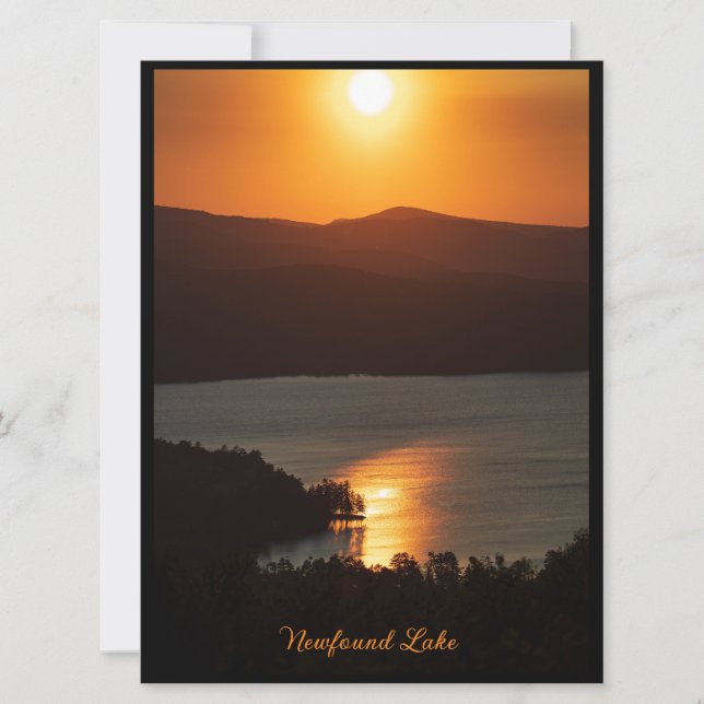 Reflexões ao Sol no Lago Newfound (Frente)