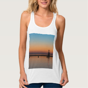 Regata North Ave Lighthouse Sunrise