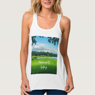 Regata Verão No Topo Do Tanque De Golfe