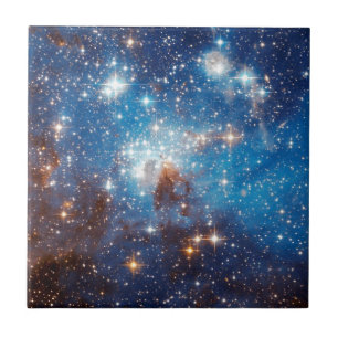 Região de Formação Estelar LH 95 - Foto do Hubble