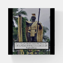 Rei Kamehameha da estátua do Havaí Paperweight