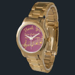 Relógio Aposentação de notas de ouro como professor de mús<br><div class="desc">Presente de aposentadoria simples e elegante para uma professora de música feminina! Um fundo clássico de cor burgundy com notas falsas de ouro. Modelo para um nome,  e o texto: Obrigado,  cartas de ouro. Obrigado por ser escrito com um moderno estilo escrito à mão.</div>