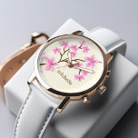 Relógio Blossomas de Cereja Rosa<br><div class="desc">Belo design floral apresenta uma elegante e doce ilustração de flores de cereja ou de Sakura japonesa e pode ser personalizada com seu nome,  monograma,  iniciais ou qualquer texto de sua escolha para um presente muito especial!</div>