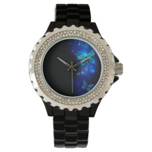 Relógio Borboleta Morpho no Fundo Escuro