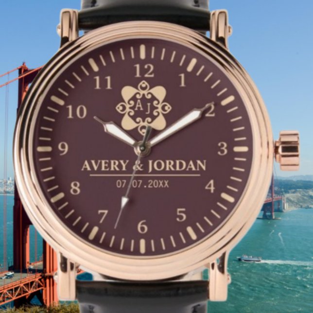 Relógio Burgundy luxury elegant couple Monogram  (Criador carregado)