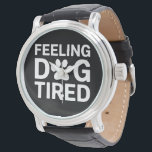 Relógio Cachorro se Sentindo Cansado<br><div class="desc">Cachorro se Sentindo Cansado</div>