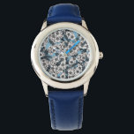 Relógio Cereja floresce em branco e azul<br><div class="desc">Padrão desenhado à mão com flor de cereja</div>