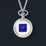 Relógio Classic Bauhaus Art Blue Square Necklace Watch<br><div class="desc">Inspirado pelo movimento Bauhaus, este relógio de colar é mais do que um mero relógio - é uma afirmação vestível de simplicidade sofisticada icônica. Criada com linhas limpas, formas geométricas, e focada na beleza essencial, esta peça combina perfeitamente forma e função.</div>