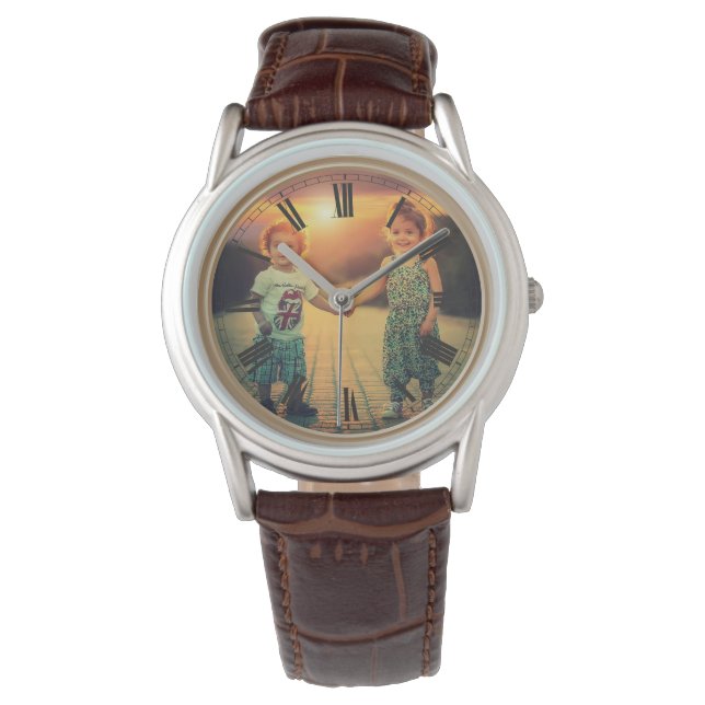 Relógio Crie seu próprio nome personalizado da família de  (Frente)