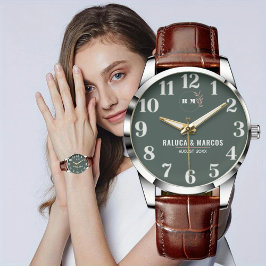 Relógio Custom Couples  Monogram Wedding Anniversary Gift