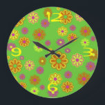 Relógio de energia do ventilador do Groovy Mod Pop<br><div class="desc">Groovy,  Mod Pop,  70's Flower Power Clock é verde-claro com amarelo,  laranja e rosa-quente. Um design alegre que te fará sentir bem.</div>