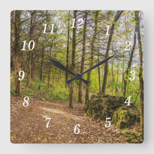 Relógio De Parede Para Baixo E Em Volta