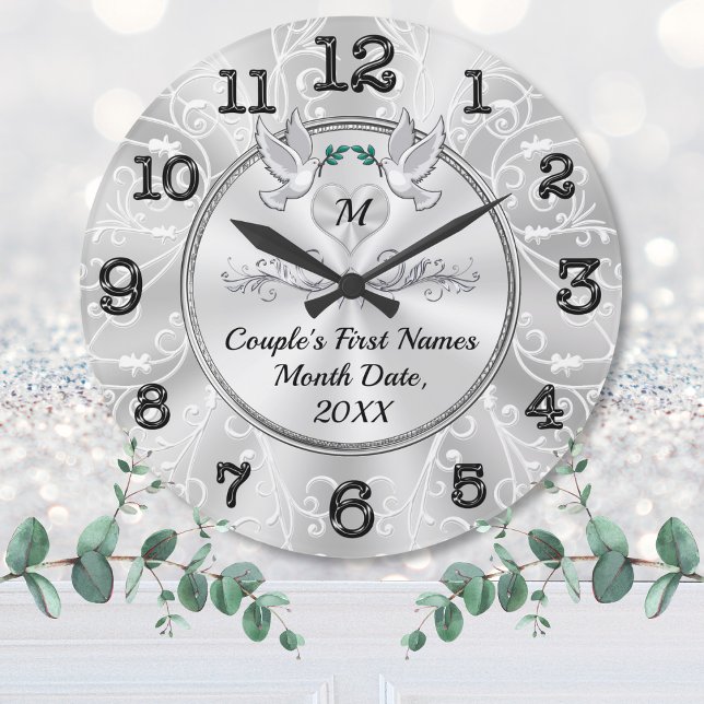 Relógio de Parede Personalizado Presente de Casame (Personalized wedding wall clock gift. Affordable bridal shower gifts. Love bird wedding gifts. Heart)