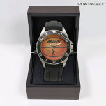 Relógio de pulso de basquetebol personalizado<br><div class="desc">Este relógio de pulso personalizado é a maneira perfeita de mostrar seu amor pelo jogo de basquete. O relógio apresenta um discagem de basquete personalizado com seu nome,  posição jogada,  e o EST Você também pode adicionar uma assinatura eletrônica falsa para tornar o relógio realmente seu.</div>