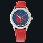 Relógio De Pulso Smiling Red Crab Kid é Personalizado<br><div class="desc">Este relógio divertido apresenta uma ilustração vetorial doce de um caranguejo vermelho sorridente em um fundo azul,  e pode ser personalizado com o nome do seu filho,  monograma,  inicial ou qualquer texto de sua escolha para um presente personalizado perfeito.</div>