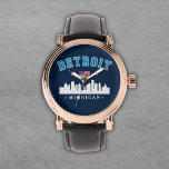Relógio Detroit Michigan Est. 1701 Funny<br><div class="desc">Diseño vintage en Honor a la Hermosa ciudad Americana de Detroit. Detroit es la ciudad más grande del estado de Michigan, en la zona central occidental.</div>