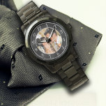 Relógio Elegante Black and Silver Weding Photo Watch<br><div class="desc">Na moda foto modelo de relógio de casamento. Presente perfeito para capturar o momento. Modelo Image First Kiss por Alena Kratochvilova.http://www.publicdomainpictures.net/view-image.php?image=1128&picture=first-kiss</div>