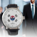 Relógio Elegante coreano Flag Watch & South Korea / Seul<br><div class="desc">Assista: Elegante relógio de moda da Coreia do Sul e bandeira coreana com texto/nome personalizado - ame meu país,  patriotas/fãs esportivos</div>