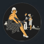 Relógio Grande A mulher do art deco calça o preto das bolinhas<br><div class="desc">Esta imagem era original a parte de um anúncio 1930 para os calçados brancos do miúdo das empresas de couro amalgamadas,  Inc. Hoje fazem sua maneira sobre aos produtos perfeita para a casa,  o escritório e a viagem in-between.</div>