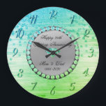 Relógio Grande Aniversário de Casamento de 25 de Ouros Verdes Ele<br><div class="desc">Relógio de aniversário de casamento de diamantes verdes elegantes.</div>