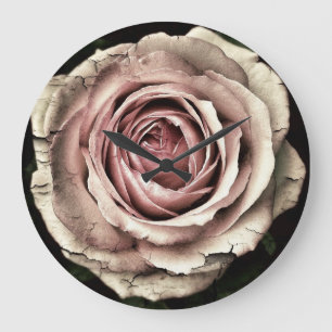 Relógio Grande Bonita E Distante Parecem Rosa Rosa Pálido, Relógi