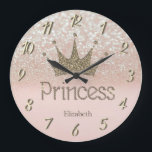 Relógio Grande Chic Charming Tiara, Princesa, Glittery Bokeh<br><div class="desc">Esta imagem apresenta uma tiara e uma princesa sobre fundo de um boque brilhante rosa. Um presente moderno,  divertido,  engraçado,  na moda e elegante para mulheres e adolescentes.</div>